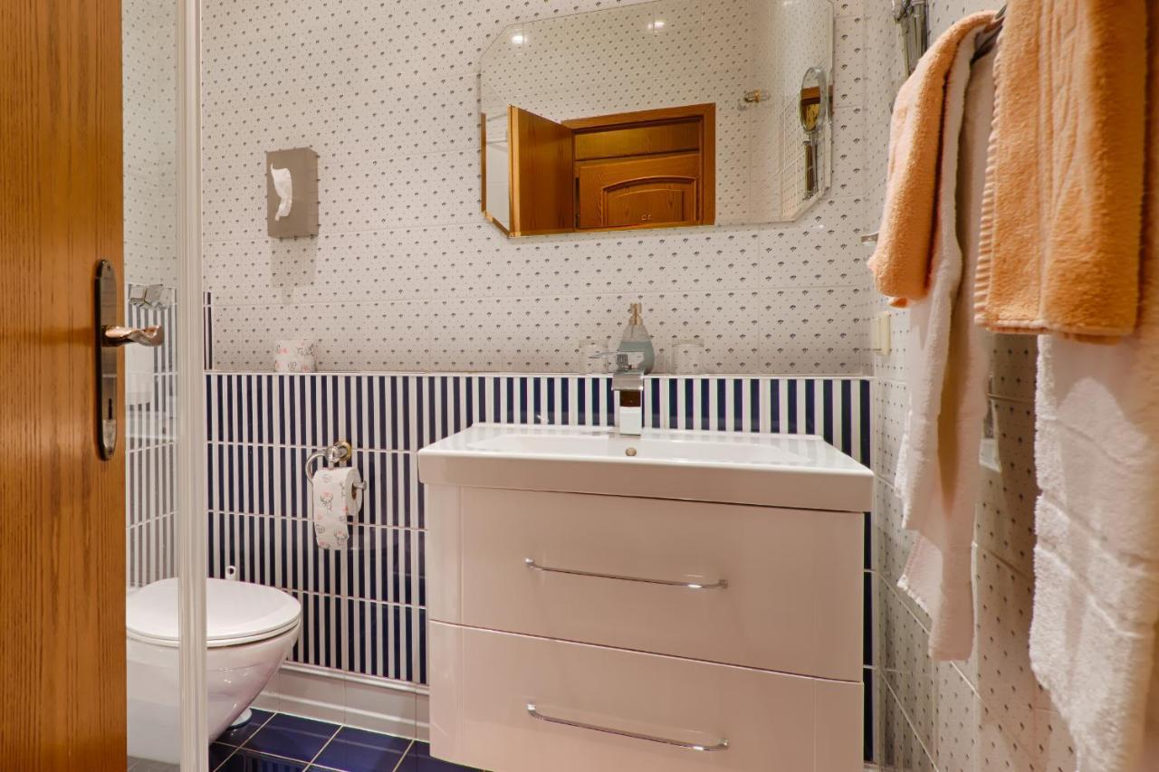 ミッテンヴァルデ Waldschloesschen Bed & Breakfast 部屋 写真