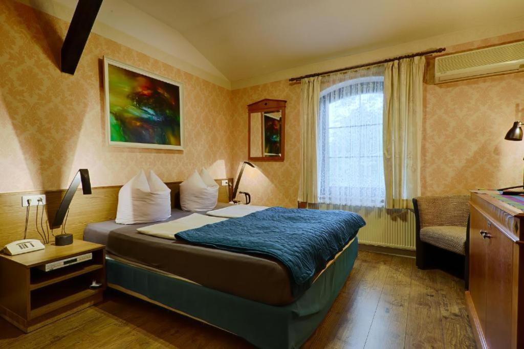 ミッテンヴァルデ Waldschloesschen Bed & Breakfast 部屋 写真